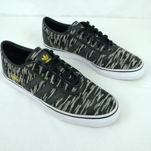 adidas men's camouflage shoes